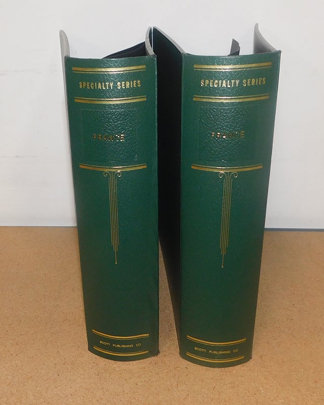 Scott 3-Ring Binder w/France Label - USED