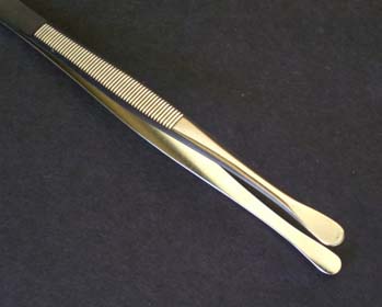 Showgard Stamp Tongs, Round Tip 6"