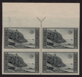 U.S. #762 Acadia Park Vertical Line Block 4 w/arrow top or bottom